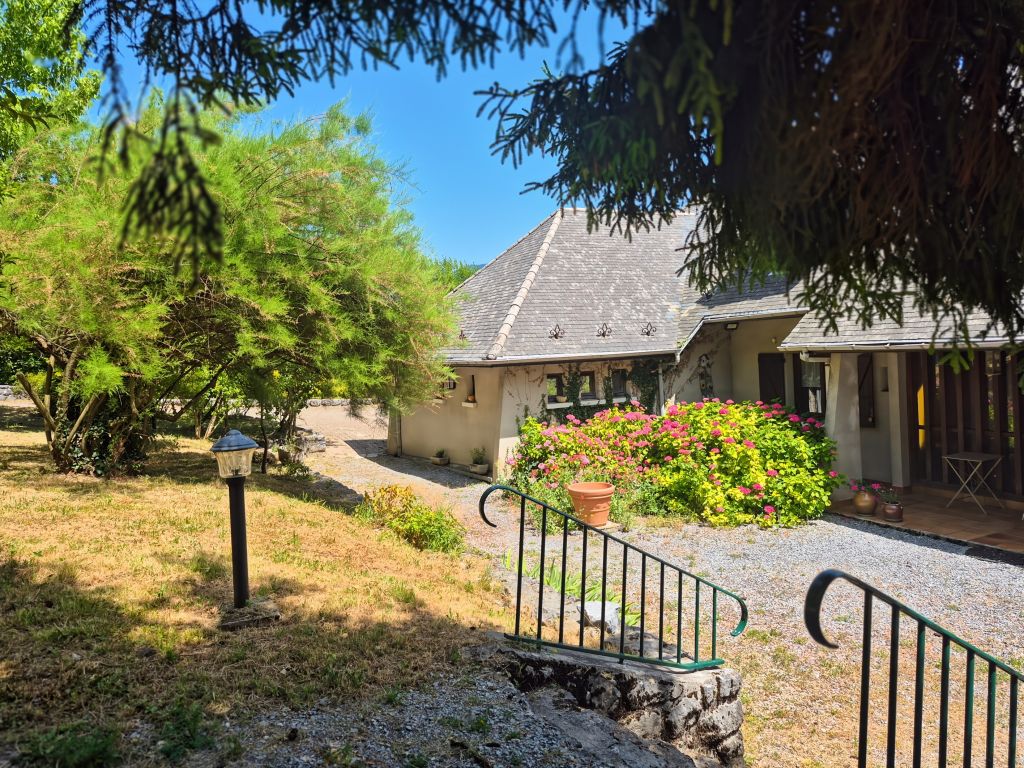 maison 10 Pièces en vente sur MERCURY (73200) - Plus de details