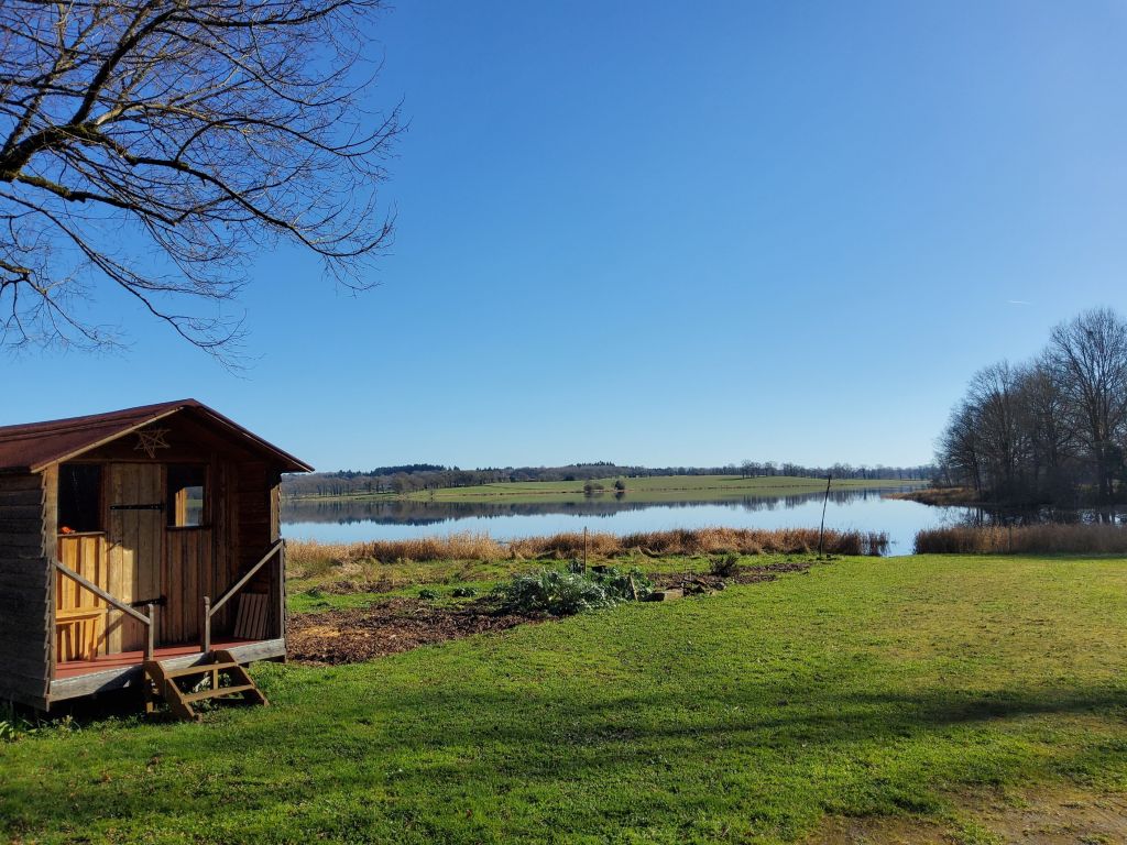 Vente Maison 9 Pièces 325 m² Saint-Quentin-sur-Charente