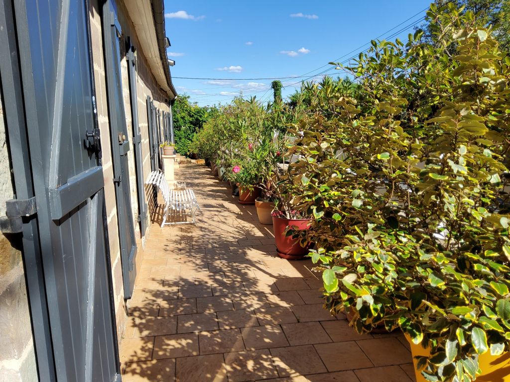 Vente Maison 8&nbsp;Pièces 217&nbsp;m² Brignac-la-Plaine