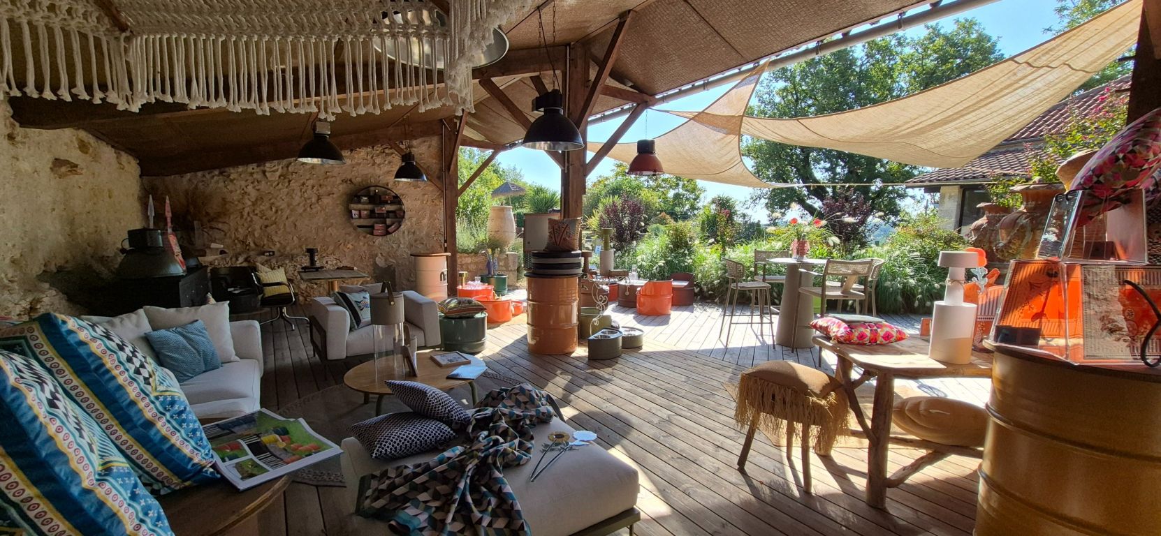 property 10 rooms for sale on ROQUECOR (82150) - See details