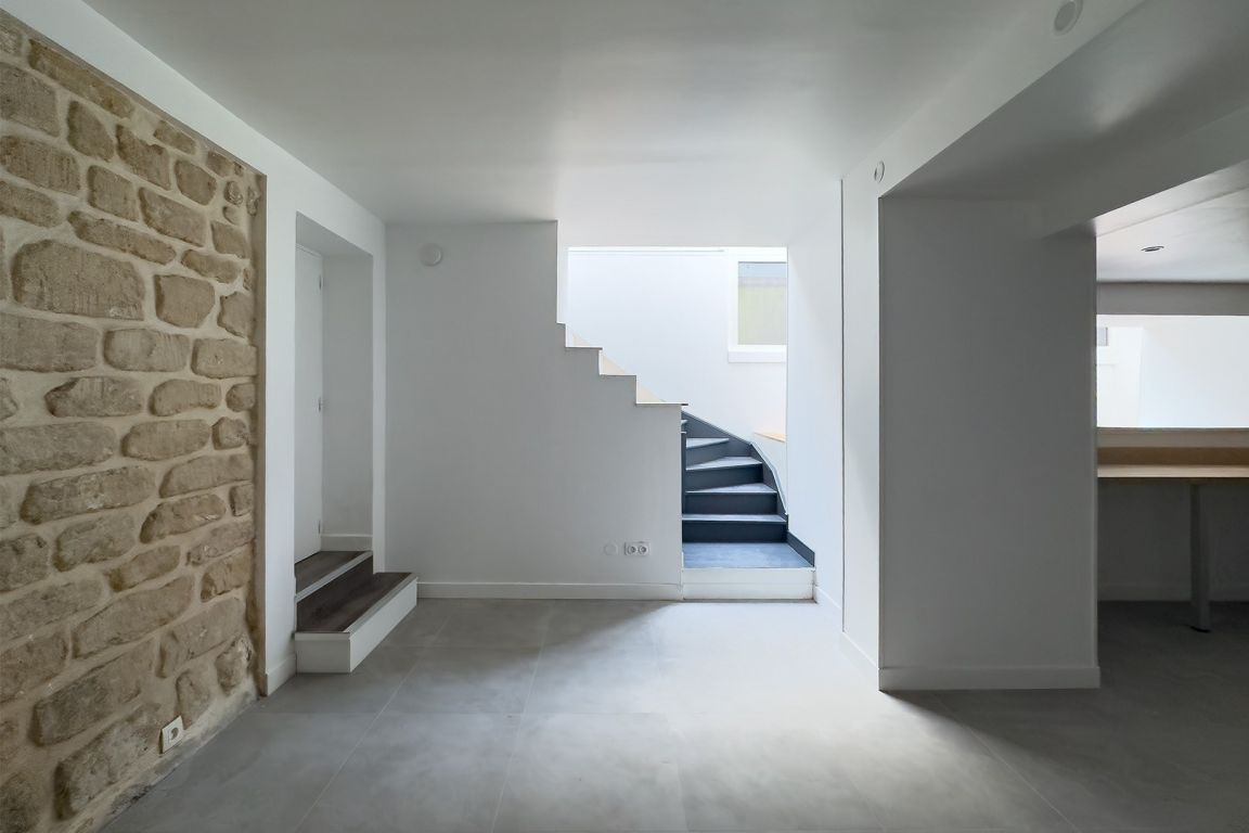 Vente Maison de ville 8&nbsp;Pièces 152.11&nbsp;m² Puteaux