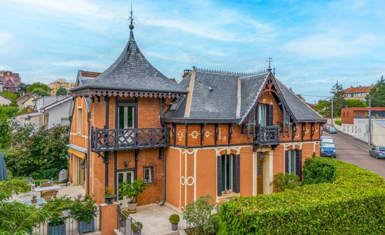maison 8 Pièces en vente sur DIJON (21000) - Plus de details
