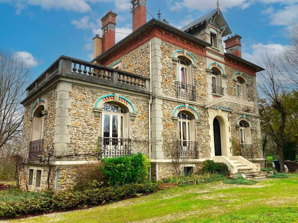 maison de maître 10 Pièces en vente sur TRILPORT (77470) - Plus de details