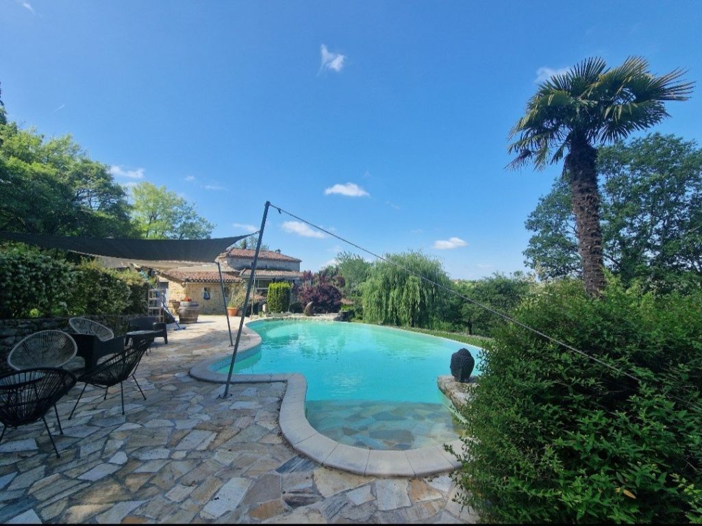 Vente Maison 14&nbsp;Pièces 434&nbsp;m² Albas