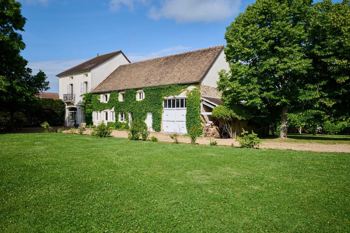 Vente Maison 11&nbsp;Pièces 297&nbsp;m² Beaune