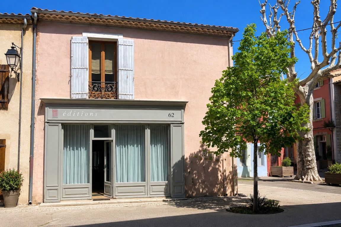 maison 8 Pièces en vente sur L ISLE SUR LA SORGUE (84800) - Plus de details
