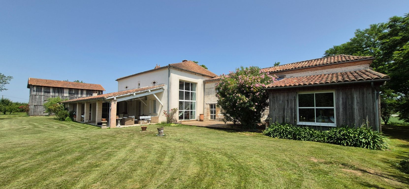 Vente Propriété 9&nbsp;Pièces 420&nbsp;m² Fongrave