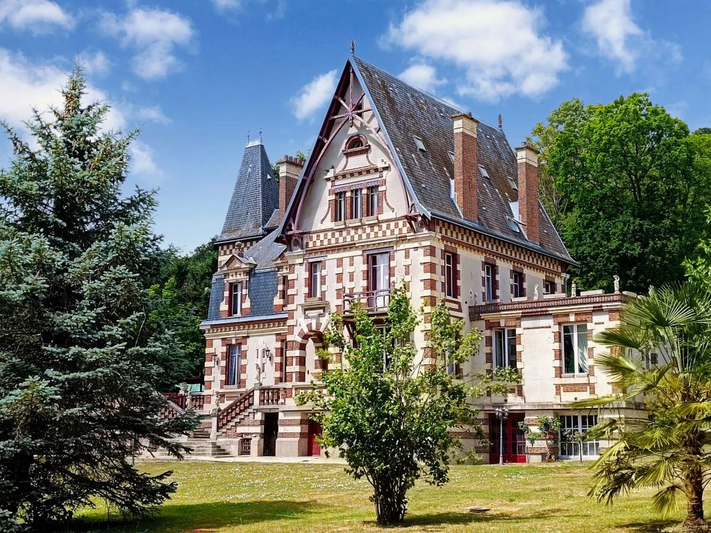 maison de maître 16 Pièces en vente sur NOGENT LE ROI (28210) - Plus de details