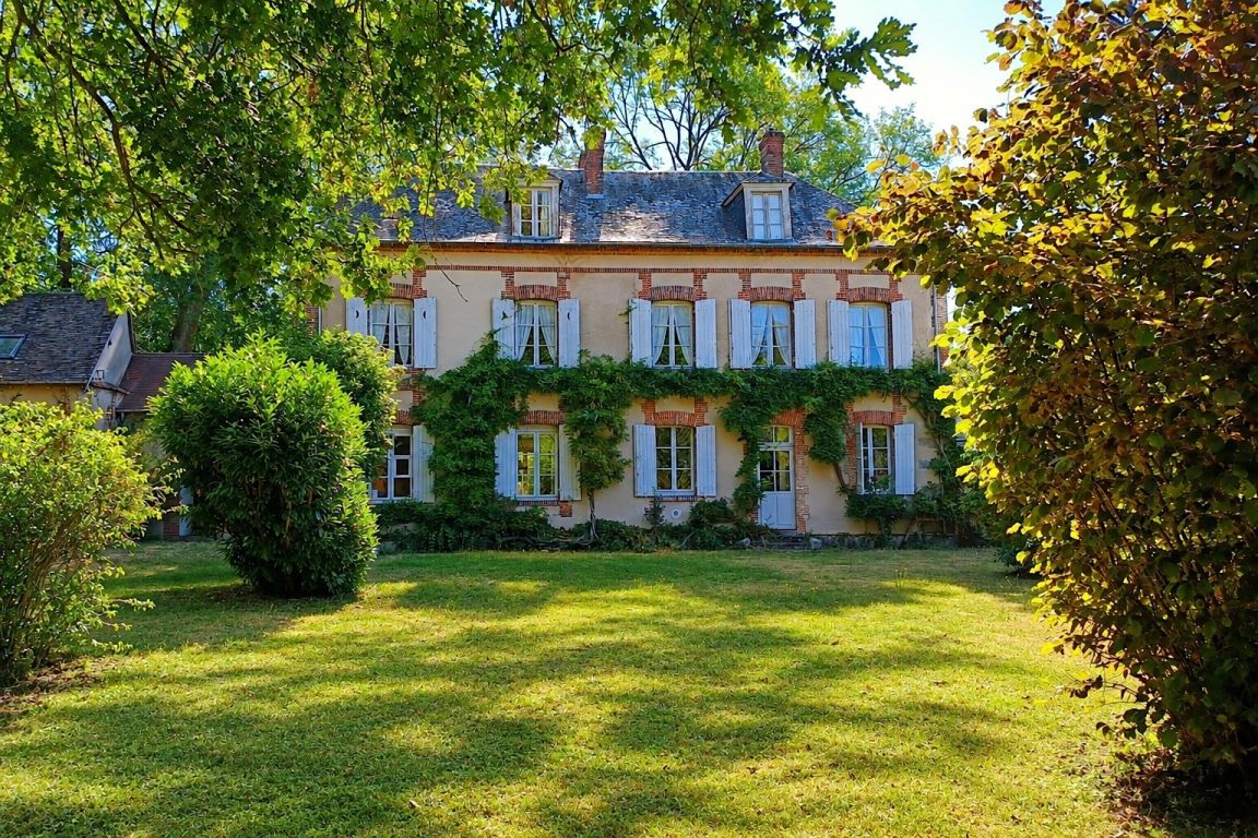propriété 13 Pièces en vente sur MAINTENON (28130) - Plus de details