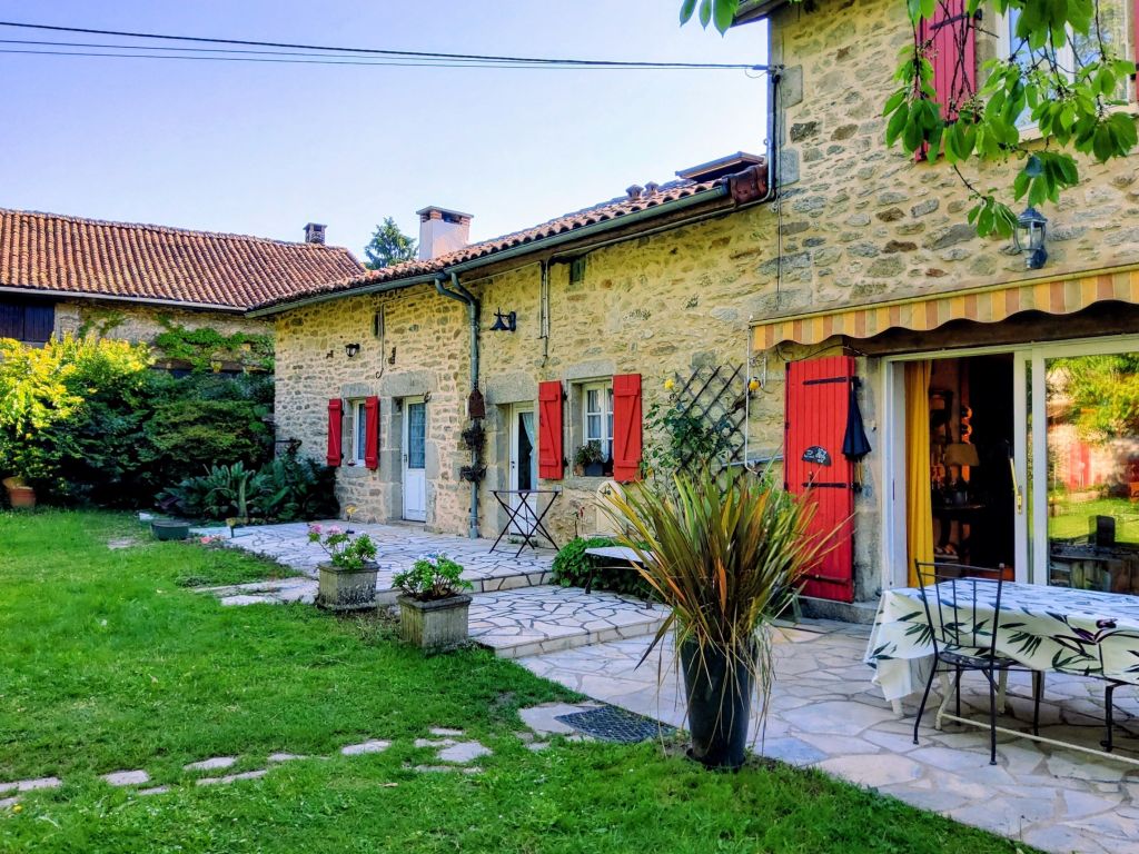 property 10 rooms for sale on PENSOL (87440) - See details
