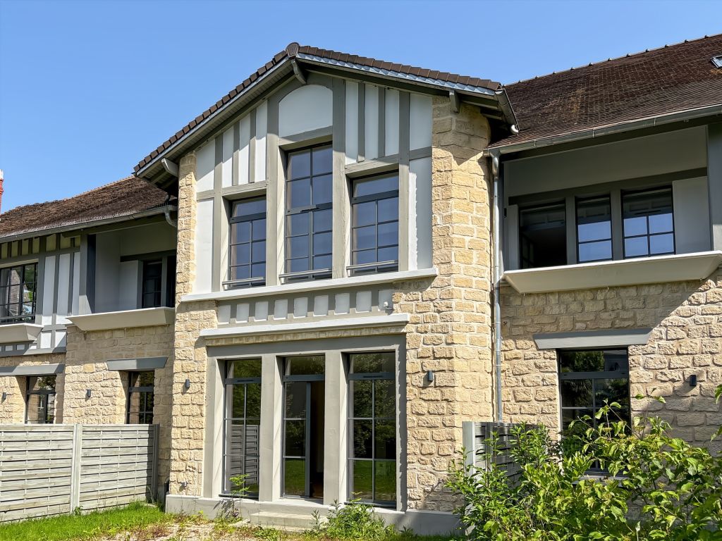maison 7 Pièces en vente sur VAUCRESSON (92420) - Plus de details