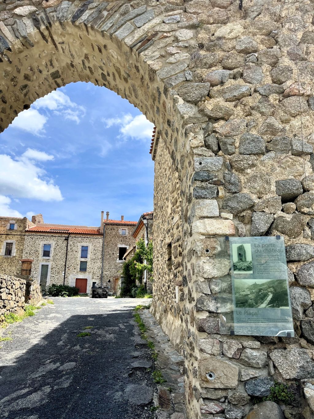 château 4 Pièces en vente sur MOSSET (66500) - Plus de details