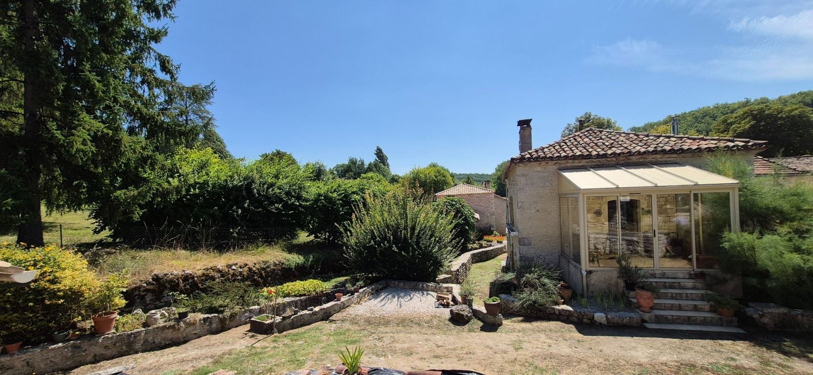 maison 3 Pièces en vente sur MONTCUQ EN QUERCY BLANC (46800) - Plus de details